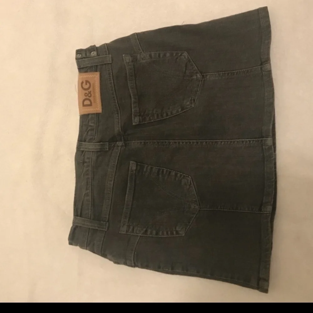 Black Dolce & Gabbana Acid Wash Denim Belted Mini Skirt Leather Patch - Picture 5 of 5